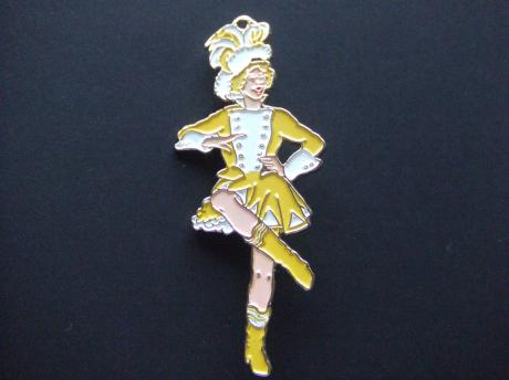 Carnaval danseres geel
